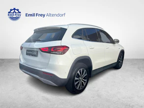 https://vehicle.imgix.net/4443632/949b2ff3-2f55-410a-9d2f-aa07c19cbb66.jpg
