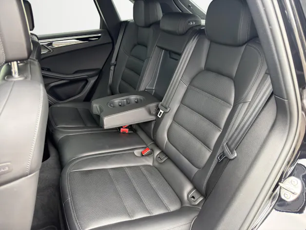 PORSCHE Macan 3.6 V6 Turbo