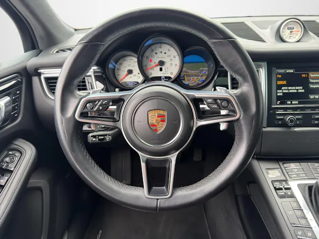 PORSCHE Macan 3.6 V6 Turbo