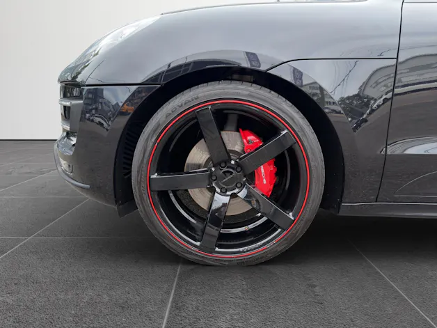 PORSCHE Macan 3.6 V6 Turbo