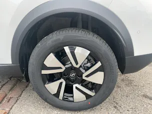 OPEL Frontera 1.2 T HEV 145 GS