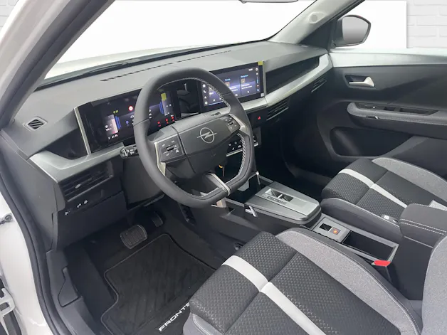 OPEL Frontera 1.2 T HEV 145 GS