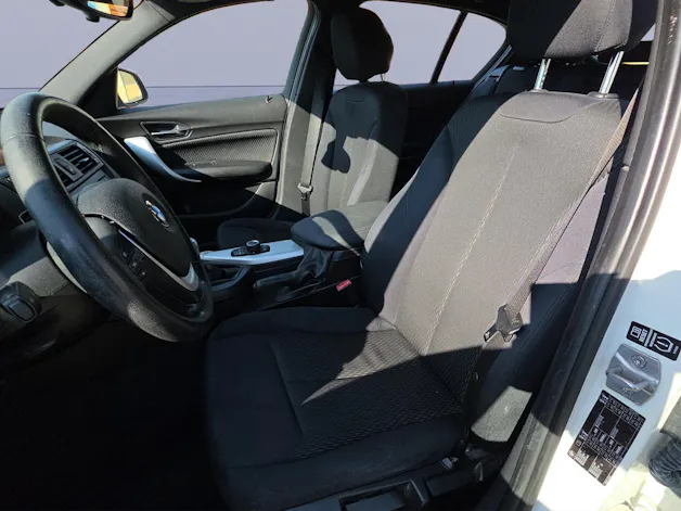 BMW 116i ab Platz zum selber aufbereiten