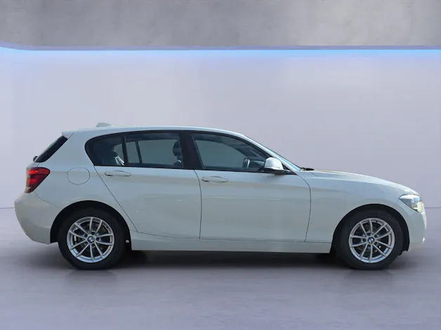 BMW 116i ab Platz zum selber aufbereiten