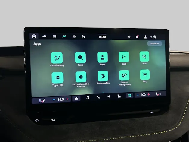 SKODA Enyaq RS 4x4 AHK