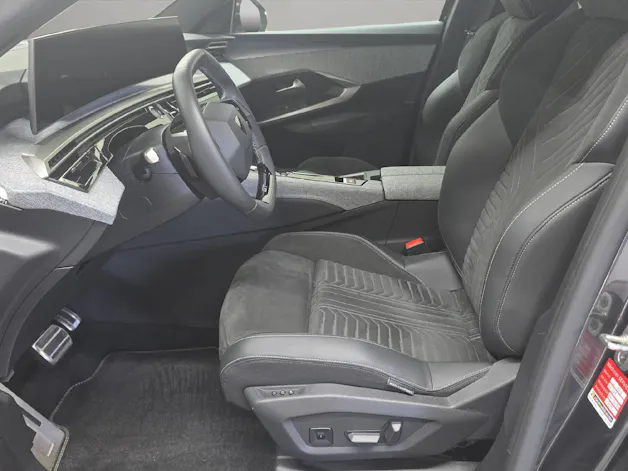 PEUGEOT 3008 1.2 Hybrid GT