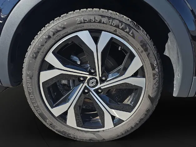 RENAULT Arkana 1.6 E-Tech techno