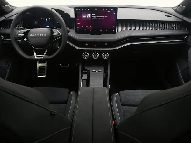 SKODA Superb 2.0 TDI Sportline 4x4 DSG