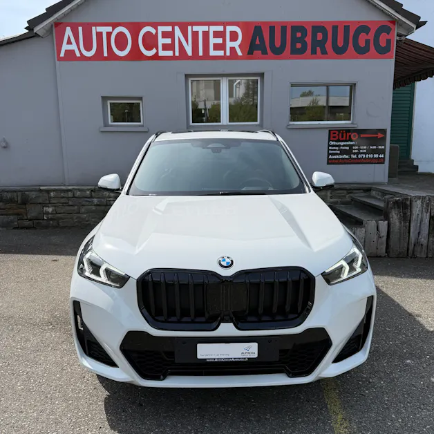 BMW X1 xDrive 20d 48V M Sport *PANORAMA-DACH / ANHÄNGERKUPPLUNG / CH-FAHRZEUG*