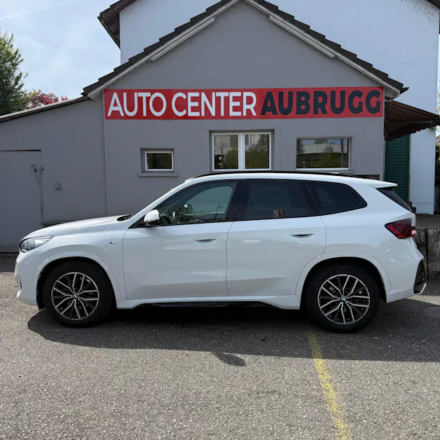 BMW X1 xDrive 20d 48V M Sport *PANORAMA-DACH / ANHÄNGERKUPPLUNG / CH-FAHRZEUG*
