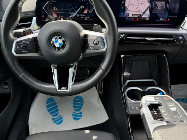 BMW X1 xDrive 20d 48V M Sport *PANORAMA-DACH / ANHÄNGERKUPPLUNG / CH-FAHRZEUG*