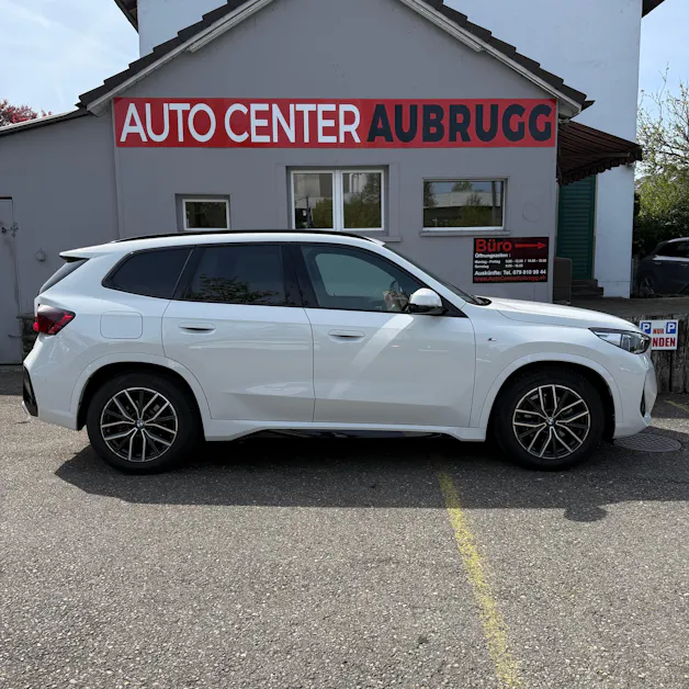 BMW X1 xDrive 20d 48V M Sport *PANORAMA-DACH / ANHÄNGERKUPPLUNG / CH-FAHRZEUG*