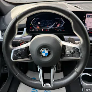 BMW X1 xDrive 20d 48V M Sport *PANORAMA-DACH / ANHÄNGERKUPPLUNG / CH-FAHRZEUG*