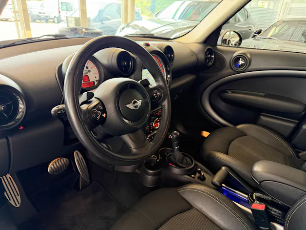 MINI Countryman Cooper SD ALL4 Steptronic Snowhill | CH Fahrzeug | Chili | Wired | Xenon | NAVI |