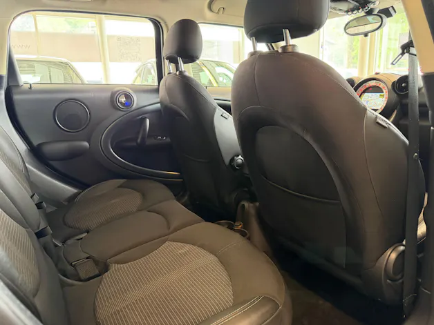 MINI Countryman Cooper SD ALL4 Steptronic Snowhill | CH Fahrzeug | Chili | Wired | Xenon | NAVI |