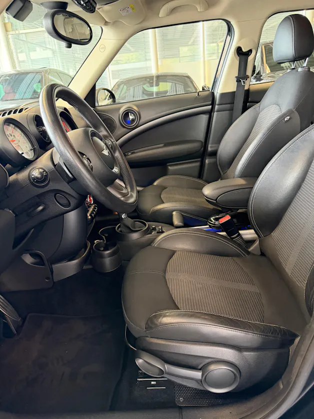 MINI Countryman Cooper SD ALL4 Steptronic Snowhill | CH Fahrzeug | Chili | Wired | Xenon | NAVI |