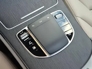 MERCEDES-BENZ GLC 300 e 4Matic 9G-Tronic