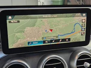 MERCEDES-BENZ GLC 300 e 4Matic 9G-Tronic