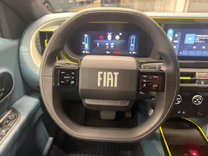 FIAT Grande Panda Red BEV