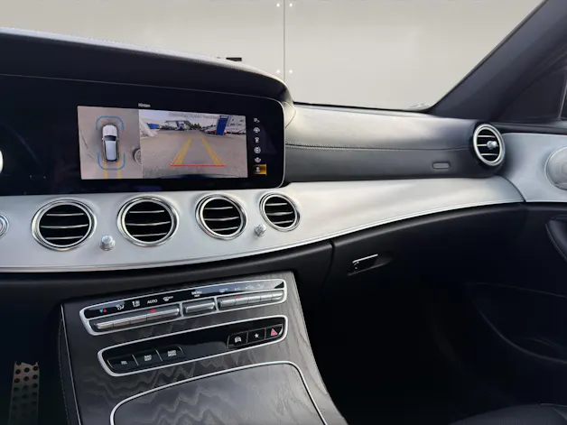 MERCEDES-BENZ E-Klasse S213 Kombi E 220 d AMG Line 4matic