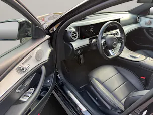 MERCEDES-BENZ E-Klasse S213 Kombi E 220 d AMG Line 4matic