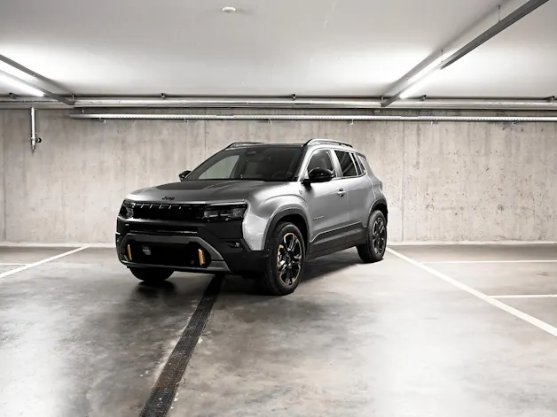 JEEP Avenger 1.2 MHEV 85th Anniversary 4xe