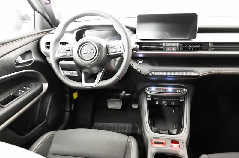 image du véhicule JEEP AVENGER