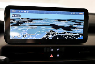 https://vehicle.imgix.net/4444064/f14bc889-be34-4df2-b985-94f7505a6913.jpg