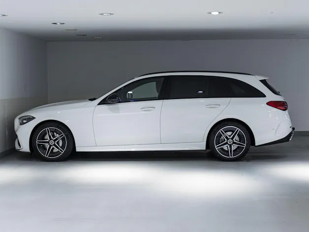 MERCEDES-BENZ C 220 d 4MATIC T-Modell Swiss Star