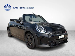 https://vehicle.imgix.net/4444112/4ef11a05-a588-4852-a20e-0fe5fd1be538.jpg