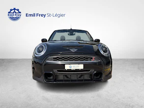 https://vehicle.imgix.net/4444112/90e089b4-a5ac-4fbe-b159-f48ef671824e.jpg