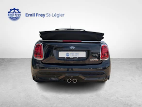 https://vehicle.imgix.net/4444112/f9c68be0-aaad-4f72-8946-445aaa6ff3fe.jpg