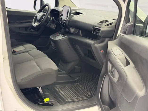 Toyota PROACE CITY Van L1 50KWh Active