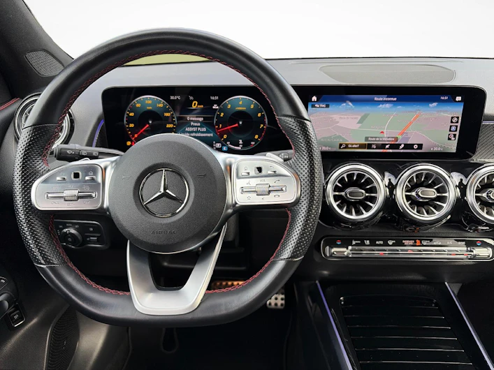 image du véhicule MERCEDES-BENZ GLB 250