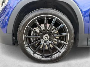 MERCEDES-BENZ GLB 250 AMG Line 4matic