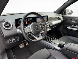 MERCEDES-BENZ GLB 250 AMG Line 4matic