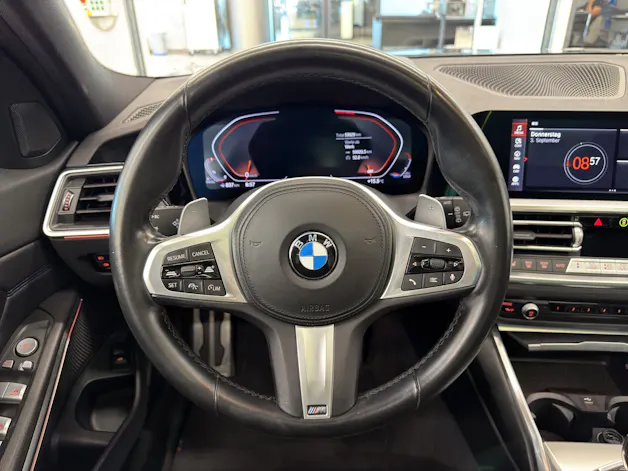 BMW 320d xDrive Touring M AERODYNAMIKPAKET