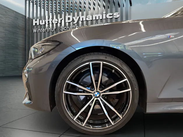 BMW 320d xDrive Touring M AERODYNAMIKPAKET