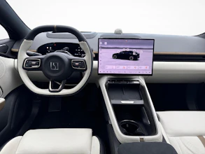 https://vehicle.imgix.net/4444153/2800e3bb-54ad-4d9c-8c4c-b70d903745f2.jpg
