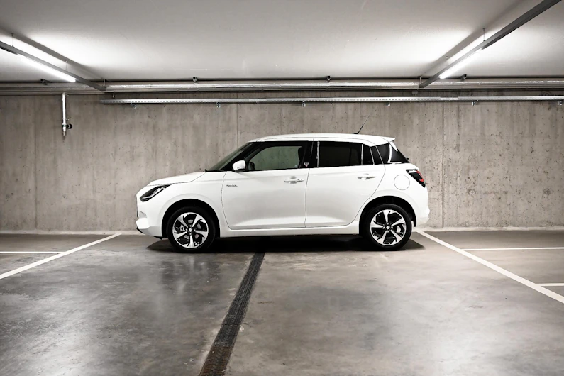 Fahrzeugbild SUZUKI SWIFT