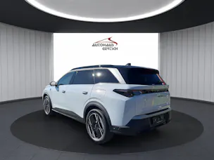 PEUGEOT 5008 1.6 PHEV 225 GT Exclusive