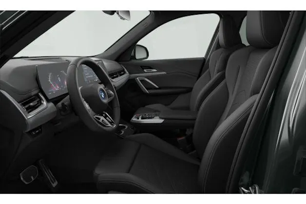 BMW iX1 20 M Sport eDrive U11 (CH) * AHK 750KG * 📍