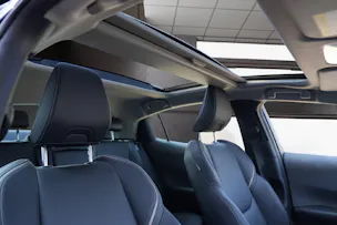 Toyota Prius 2.0 Plug-In-Hybrid Premium