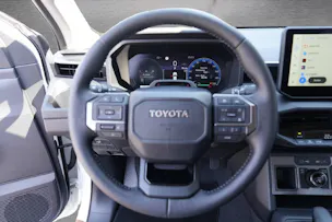 Toyota Hilux Double Cab.-Pick-up 59KWh Comfort