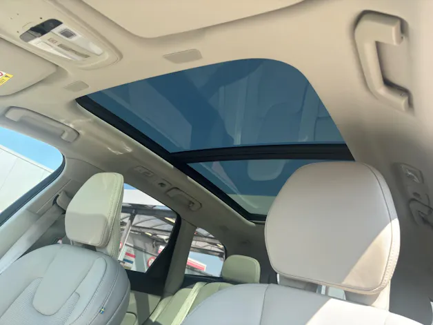 VOLVO XC60 2.0 T8 TE Ultra Dark eAWD