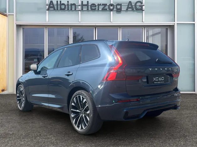 VOLVO XC60 2.0 T8 TE Ultra Dark eAWD