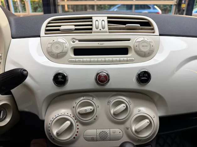 FIAT 500 1.2 Lounge Dual.