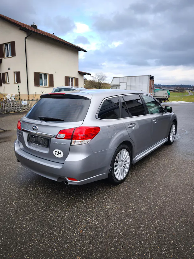 Subaru Legacy Station 2.5 GT Executive S