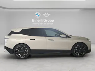 BMW iX xDrive40