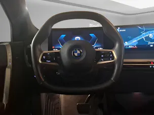 BMW iX xDrive40